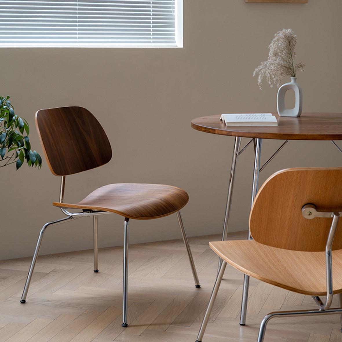 Art Wooden Design Lounge Chair