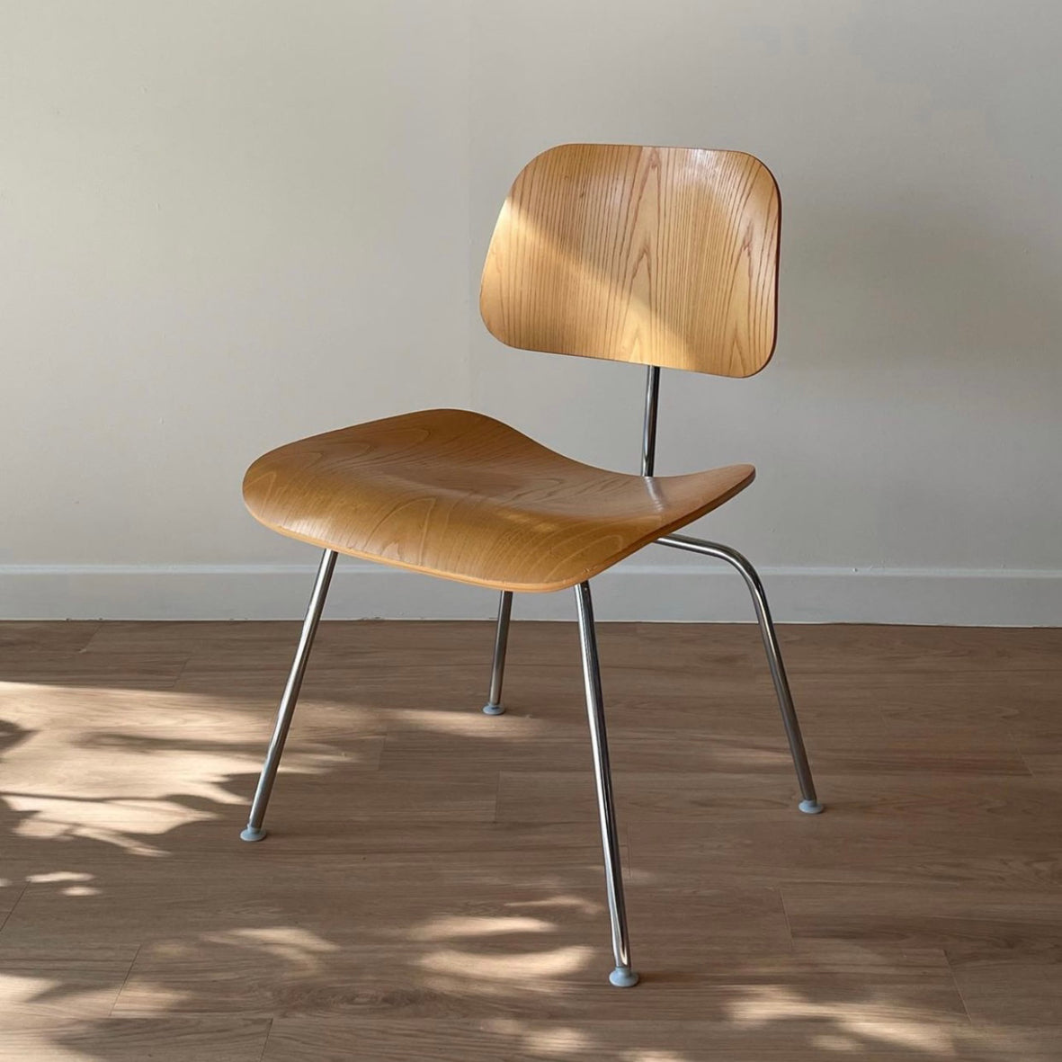 Art Wooden Design Lounge Chair