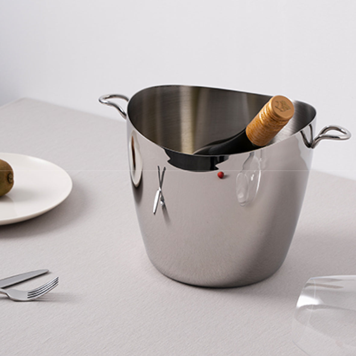 Stainless steel wine/champagne cooler