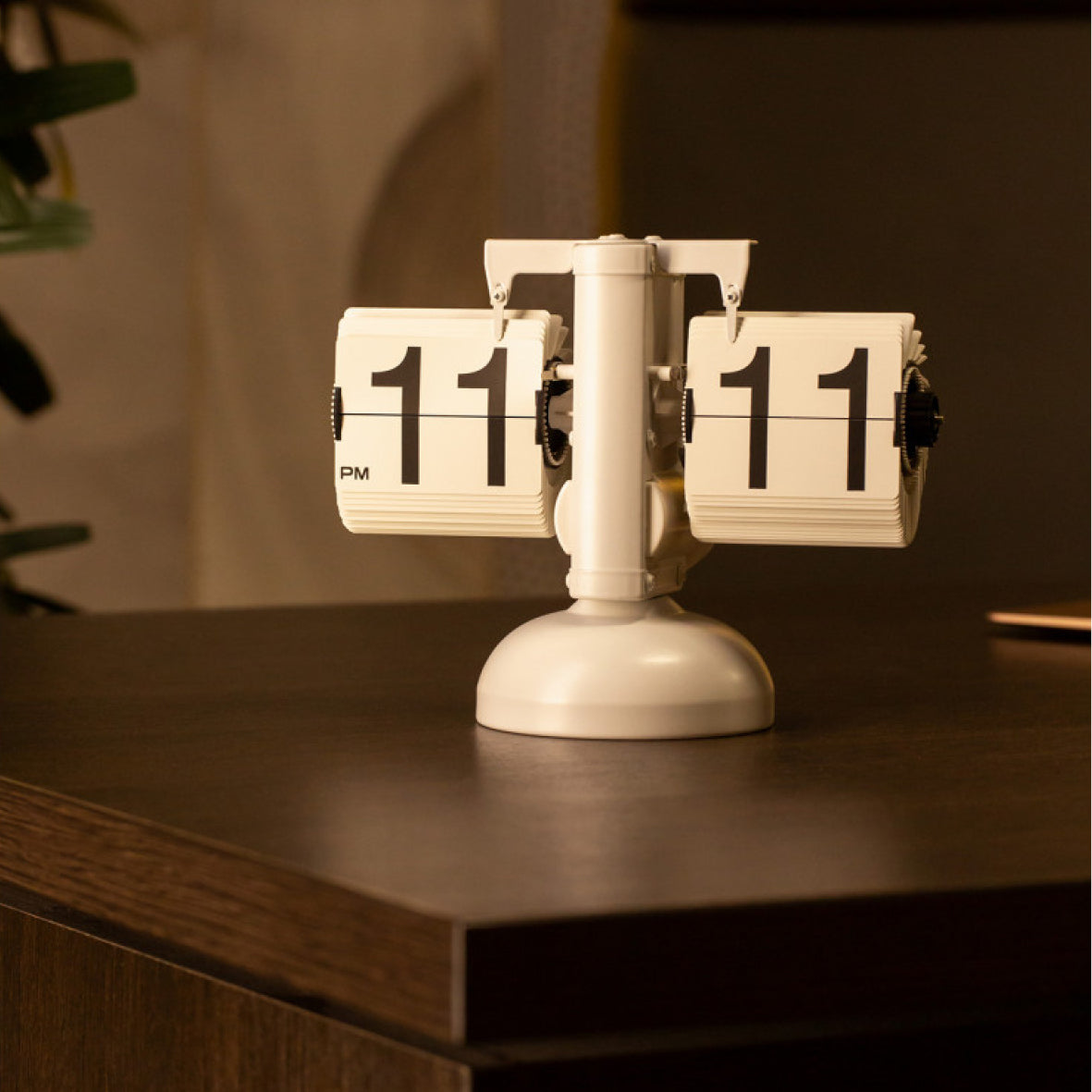 Retro Flip Desk Clocks