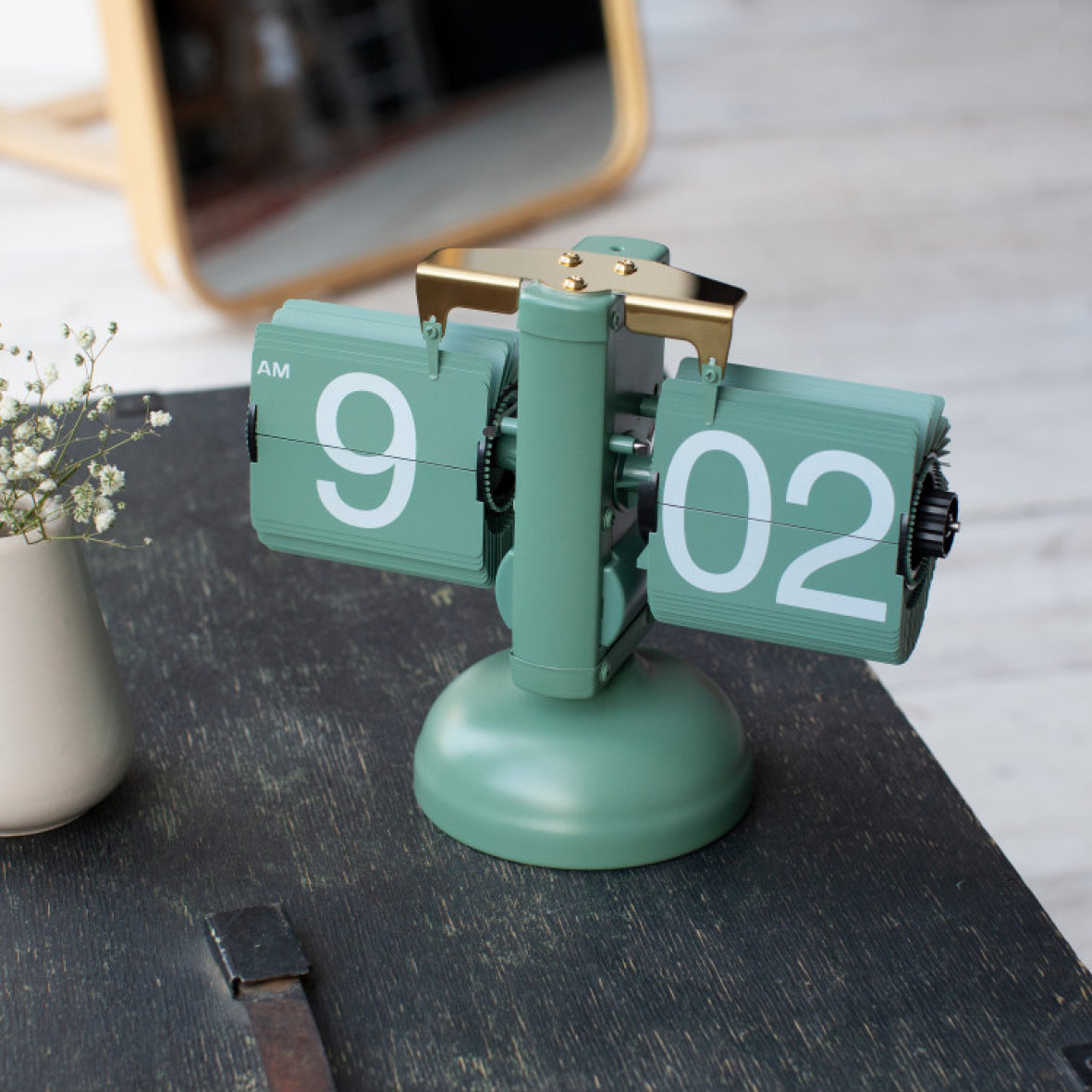 Retro Flip Desk Clocks